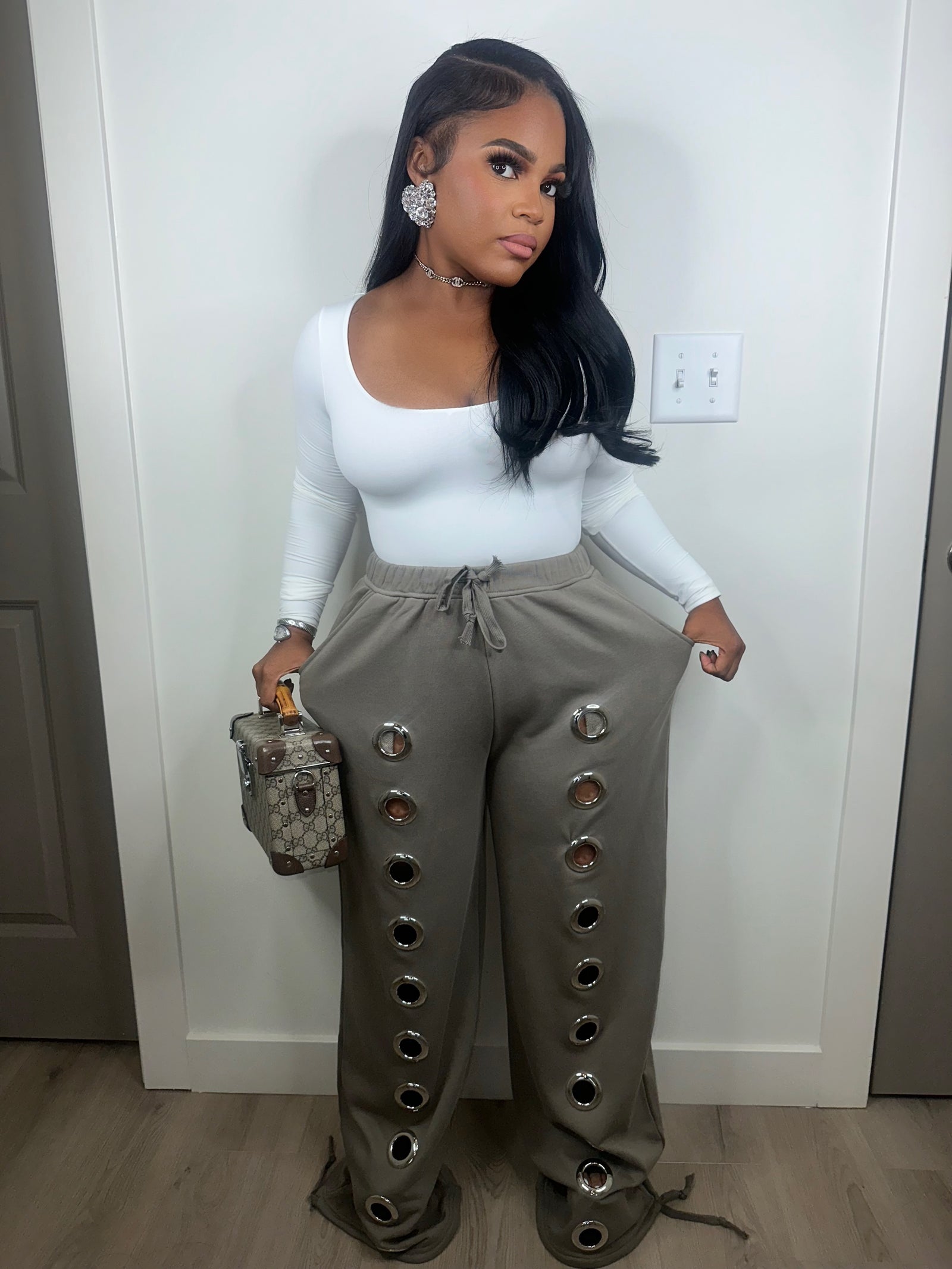 In my zone luxe joggers stretch (can size down)