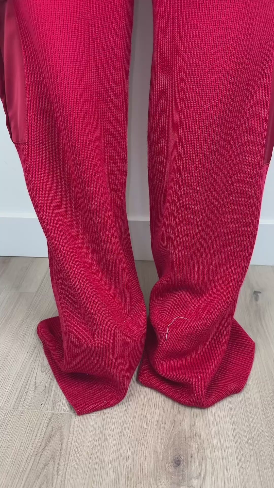 Triple Threat  luxe pants set great stretch (red)