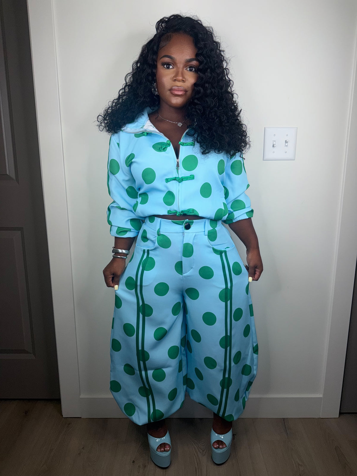 She the one luxe set