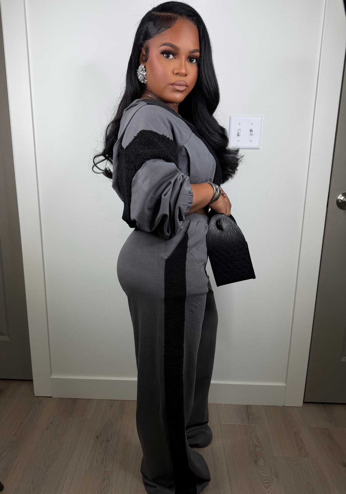 The Cozy Fuzzy Duo (very stretchy) can size down (black/gray)