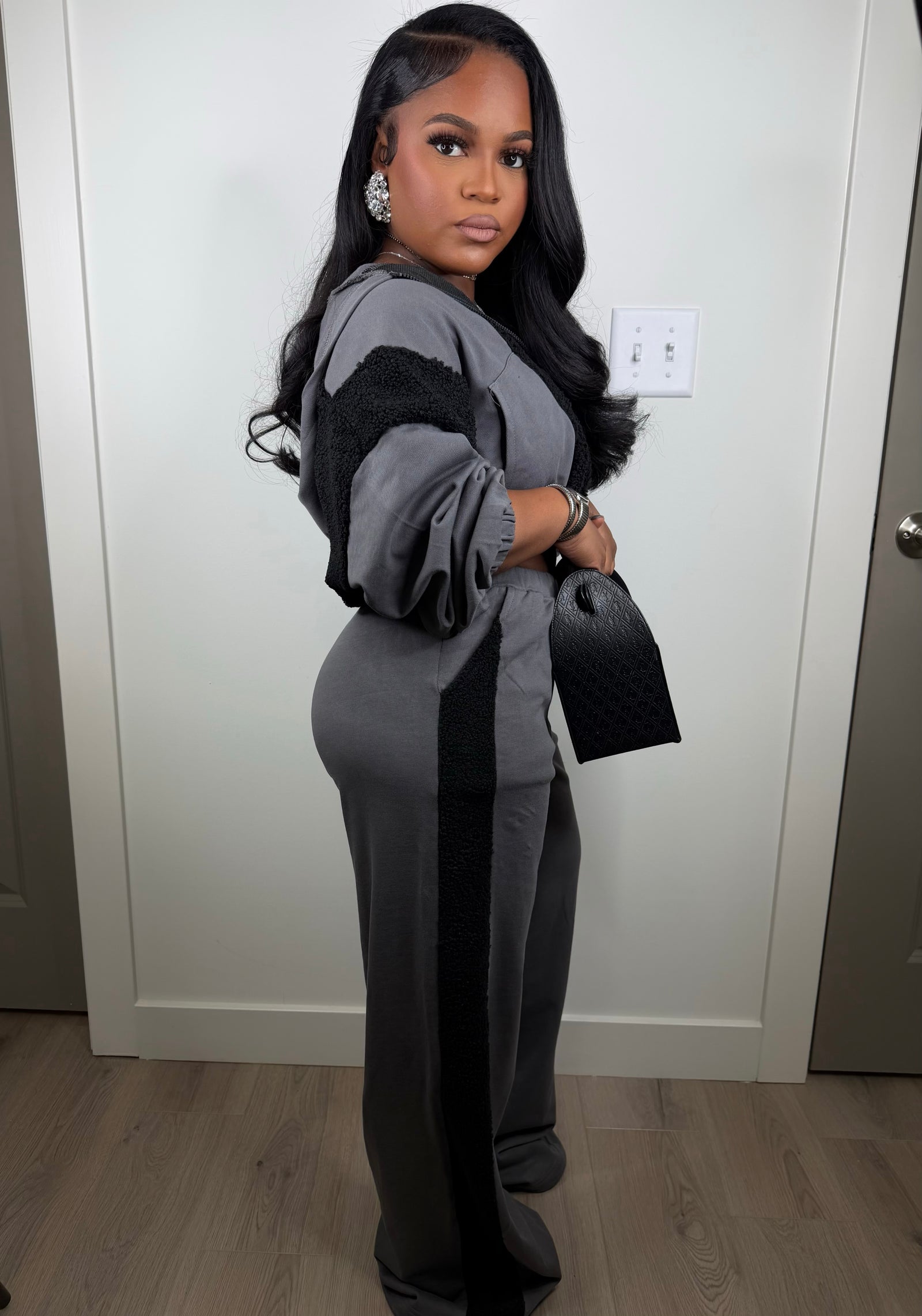 The Cozy Fuzzy Duo (very stretchy) can size down (black/gray)