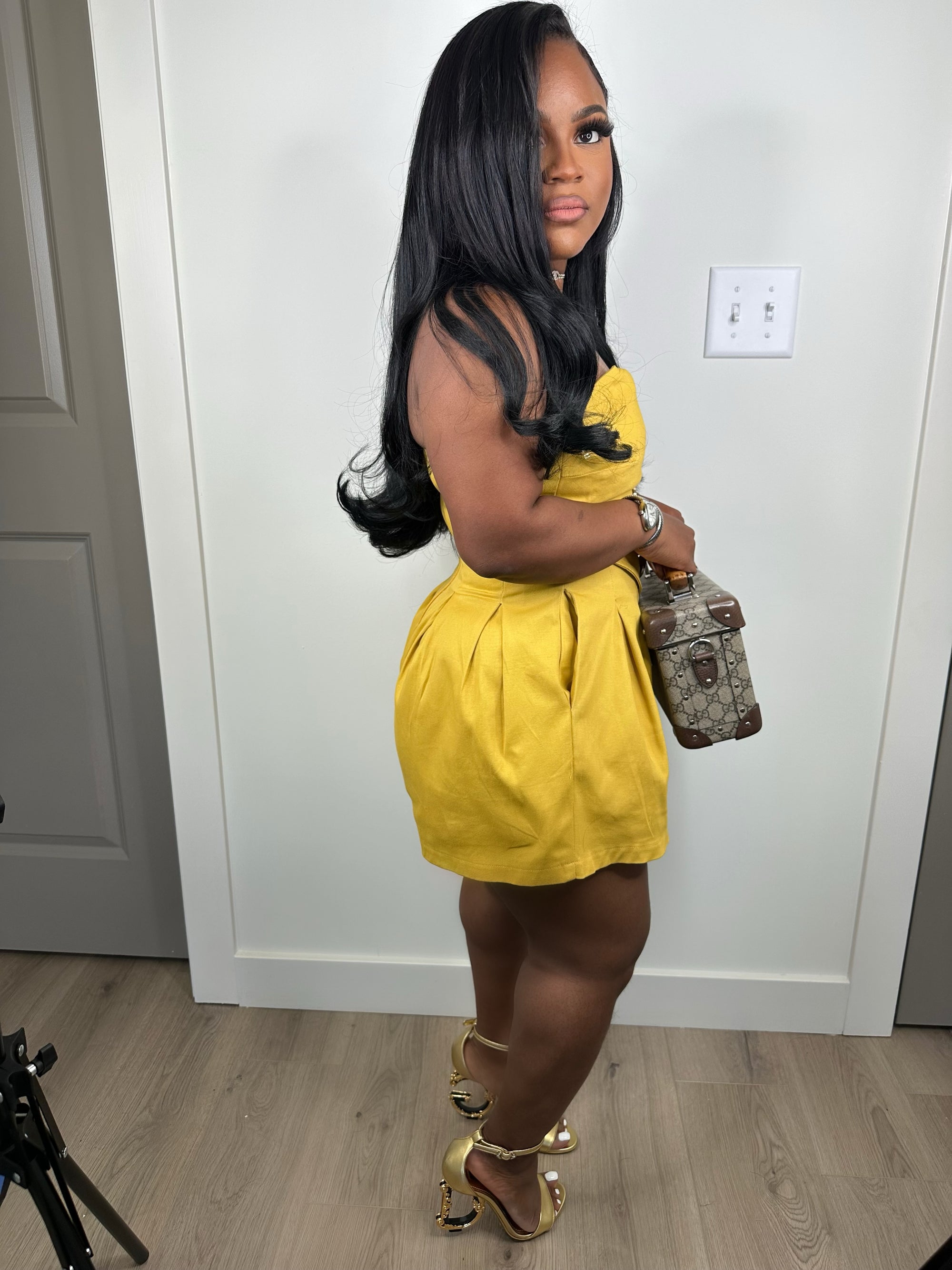 Vibey romper (yellow)