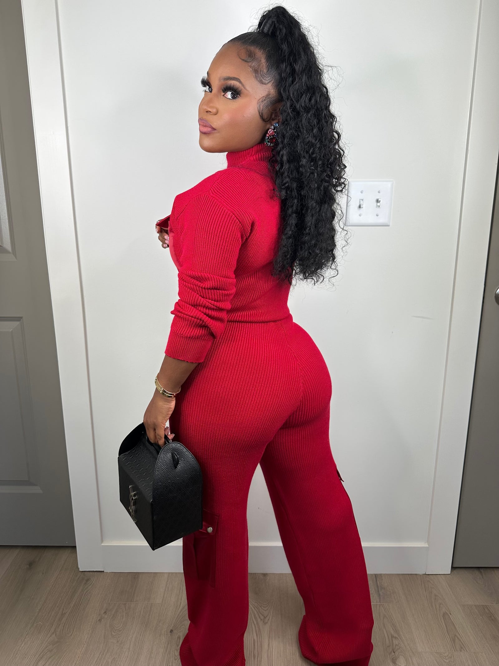 Triple Threat  luxe pants set great stretch (red)