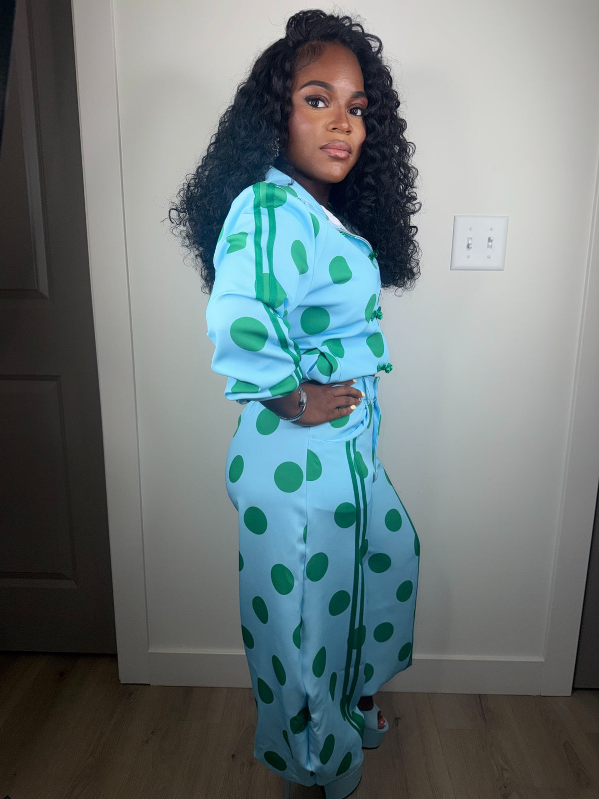 She the one luxe set
