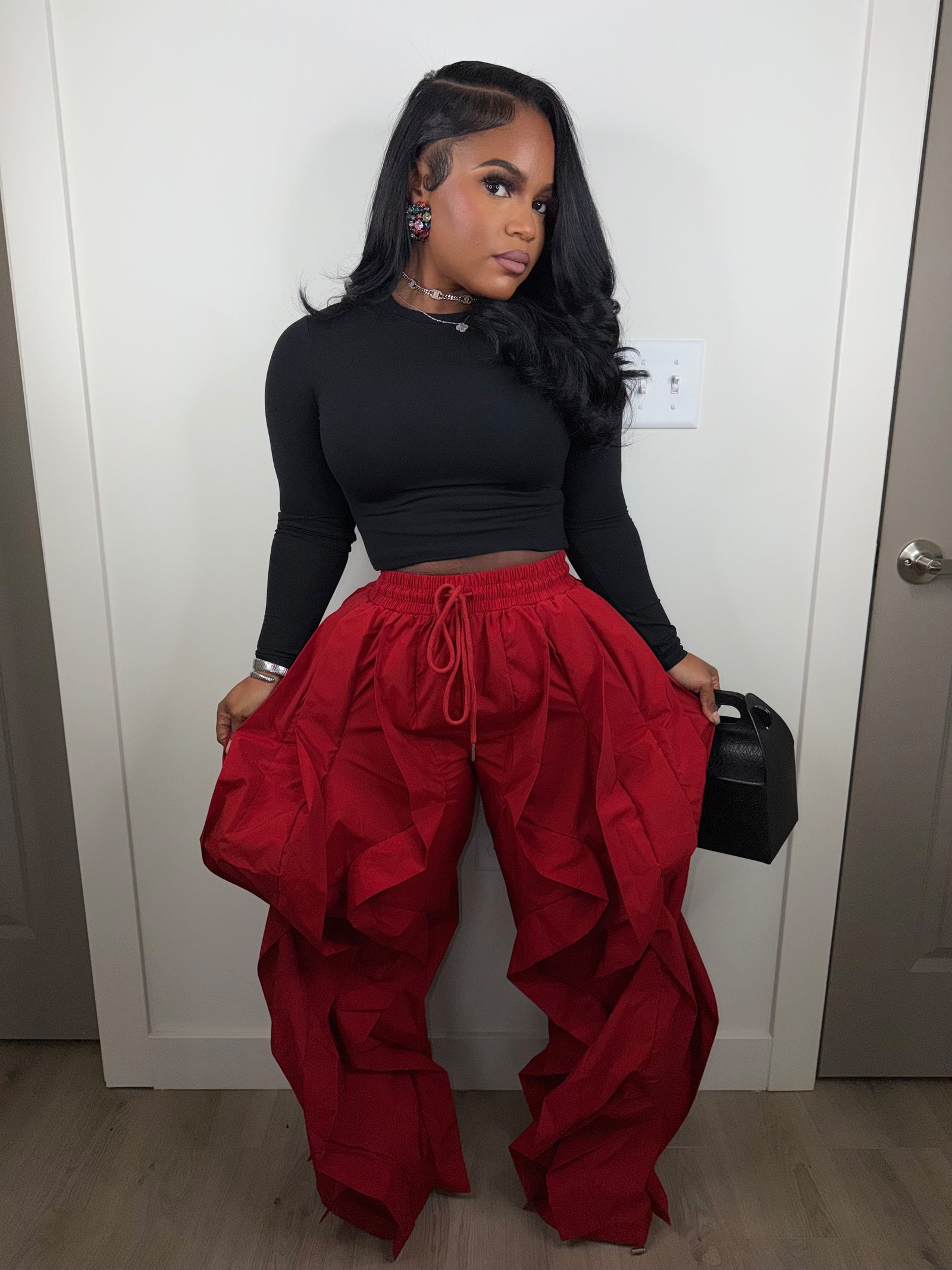 The boss pants luxe red (stretchy oversized)