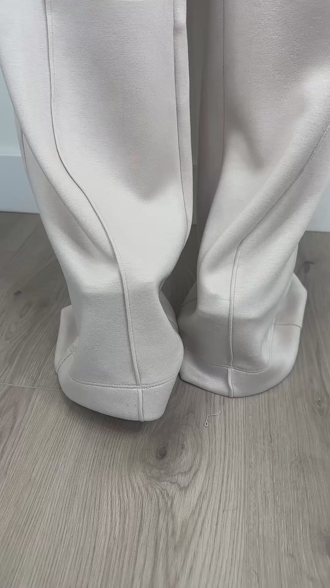 Essential Luxe Set (great stretch) can size down