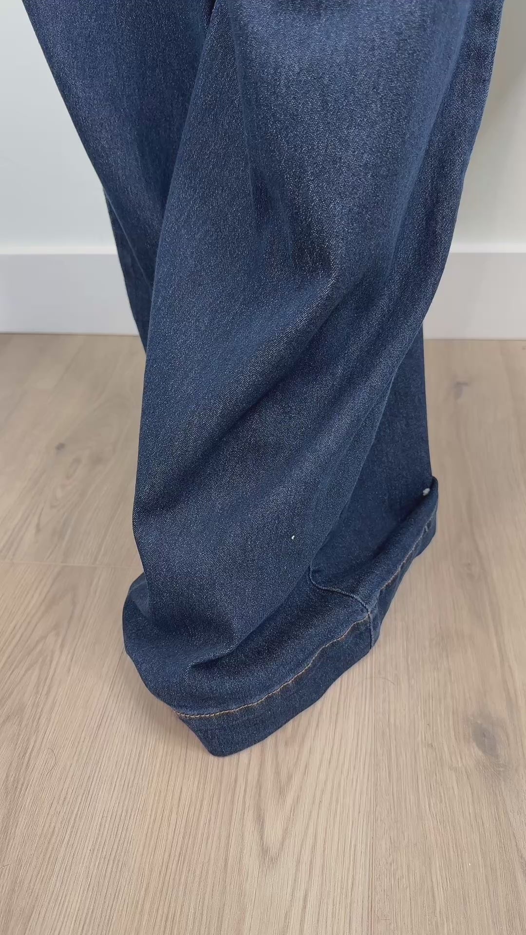 Château Pleated Palazzo Jeans (very very stretch) JEANS ONLY
