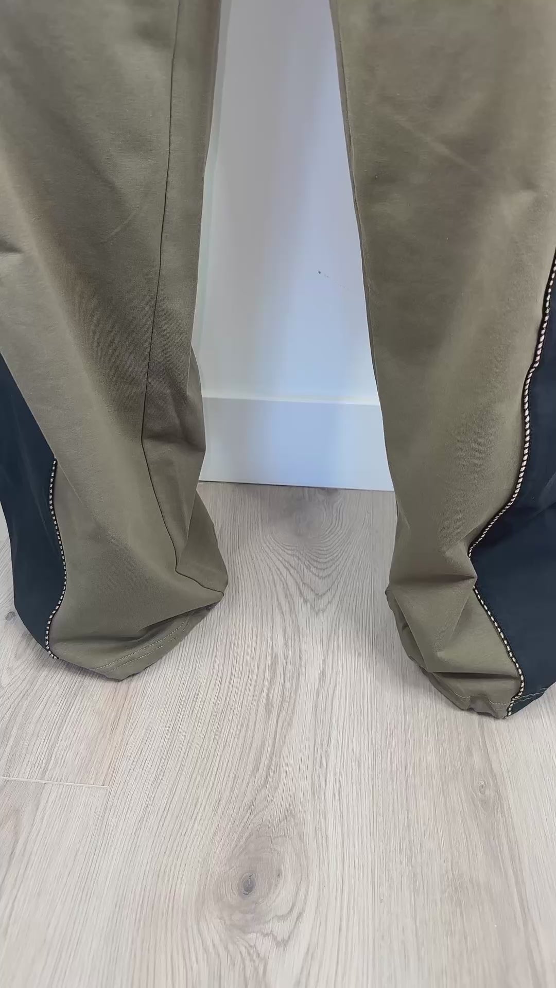 Cargo Crazy Pants Set (great stretch) can size down FINAL RESTOCK ships 10/17