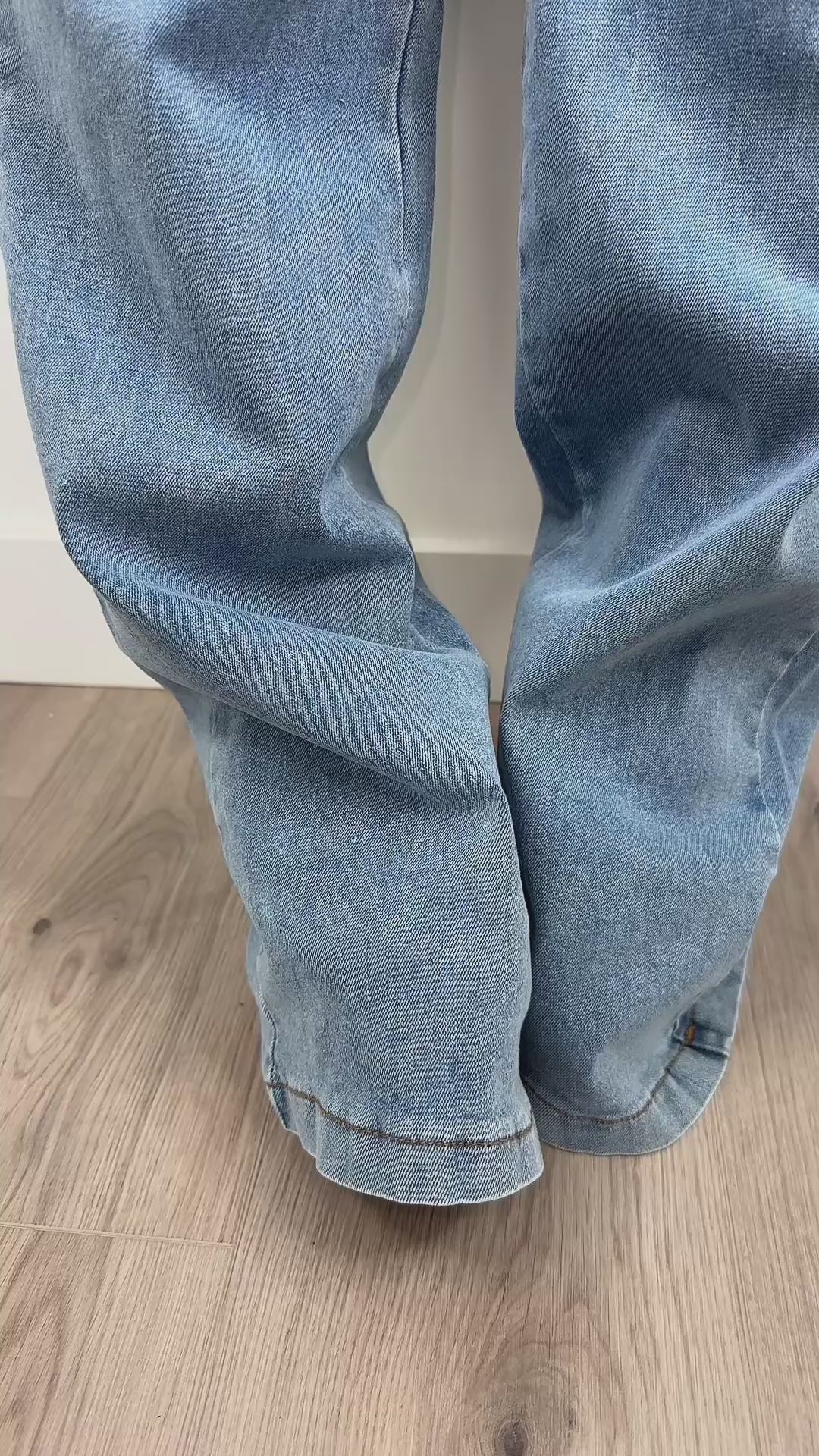 Denim & Diamond luxe jeans (stretchy)