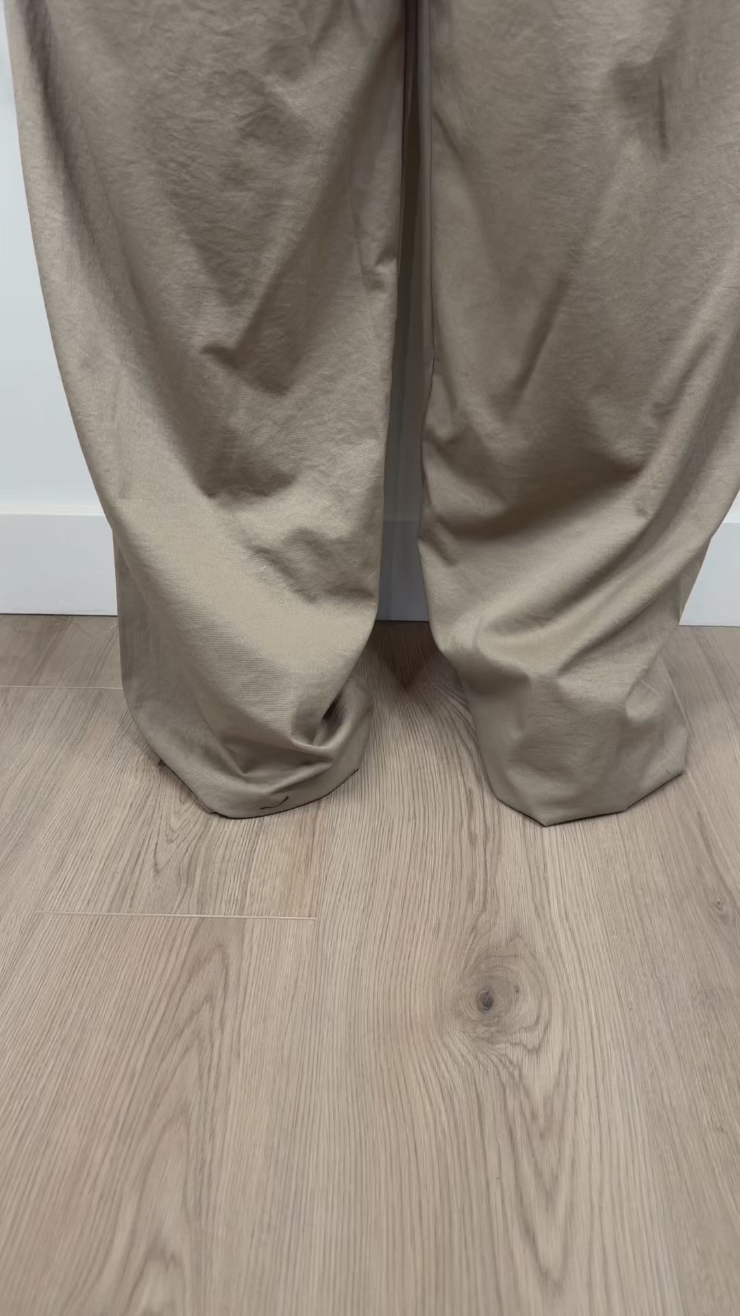 Monaco Luxe Taupe Set (great stretch)