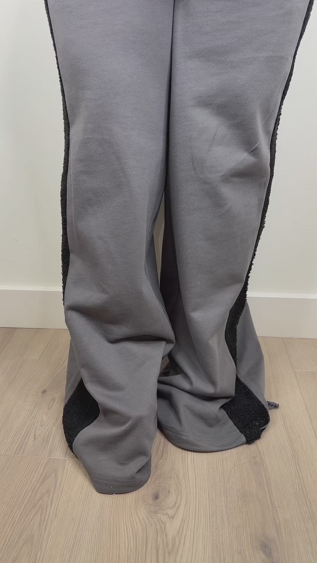 The Cozy Fuzzy Duo (very stretchy) can size down (black/gray)